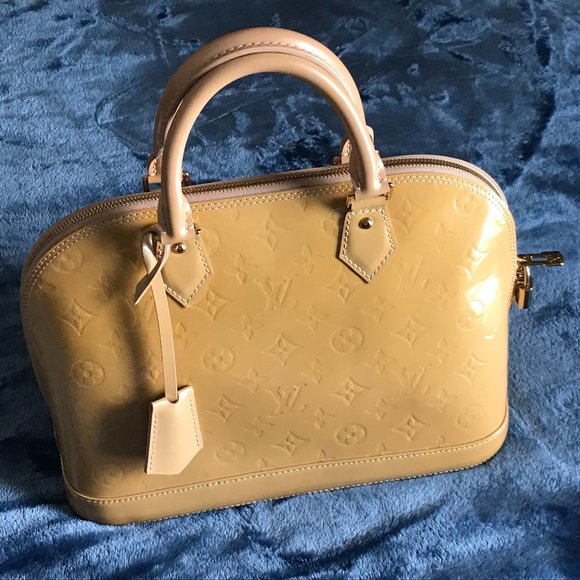 Louis Vuitton VERNIS Alma PM Rose Florentin Bag - Picture 3 of 16